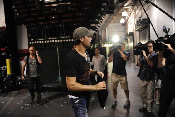 527070_10151294776098508_1062960324_n